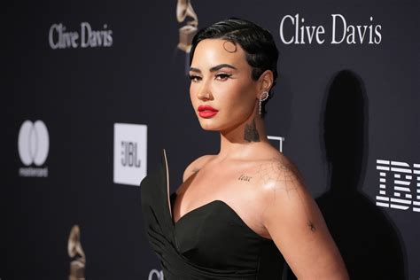 Demi Lovato Did Her Own Glam And Shared The Stunning Results On Instagram—see Pics Glamour