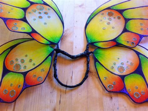 How To Make Easy Affordable Fairy Wings Diy Fairy Wings Fairy