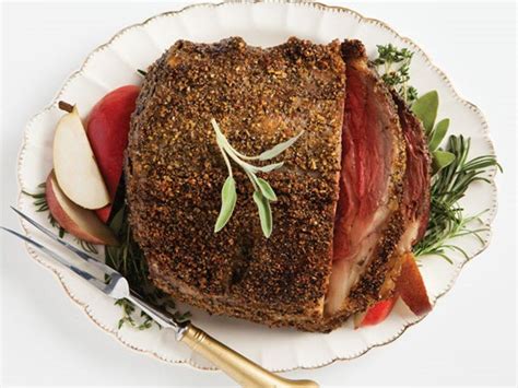 As is often the case, traditional knowledge doesn't stand up to scrutiny. Holiday Prime Rib | Recipe | Boneless prime rib roast, Food, Prime rib