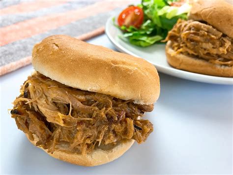 Pulled Pork Sliders