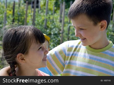 Smiling Kids Free Stock Images And Photos 1057115