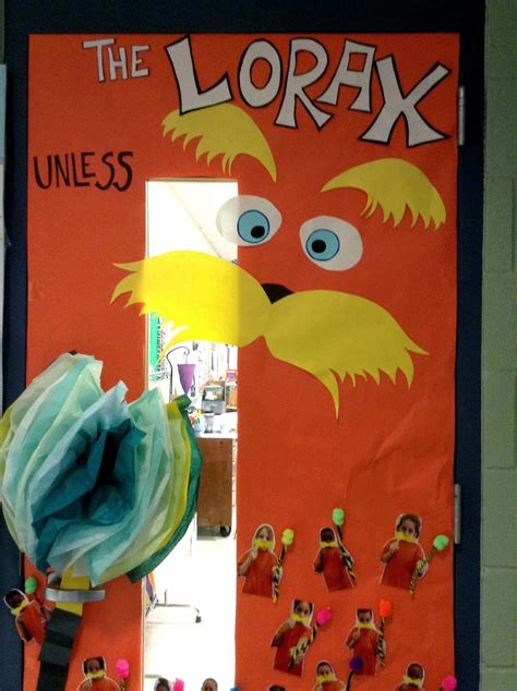 Seuss door decorating contest today. Hawk's Nest: Dr. Seuss Spirit week