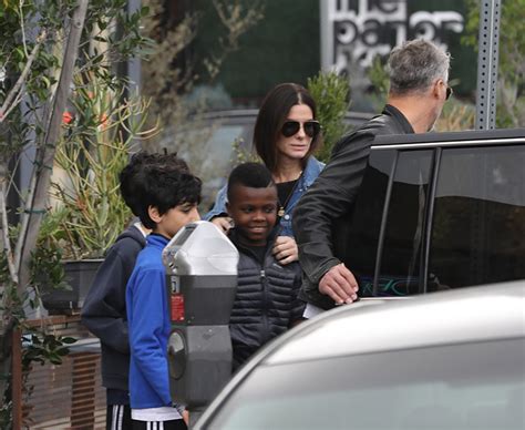 Only high quality pics and photos with sandra bullock. Open Post: Sandra Bullock plans to follow her kids to ...