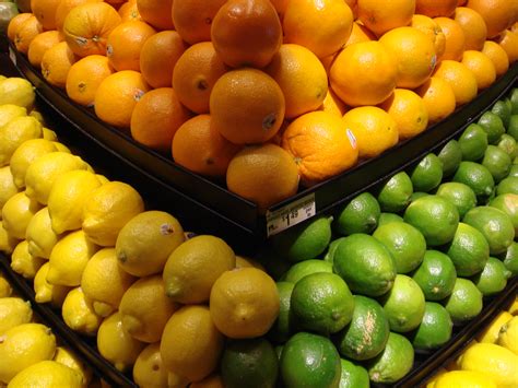 File:Lemon, Lime and Orange.jpg - Wikimedia Commons
