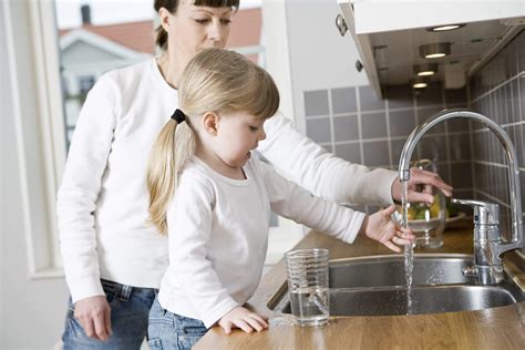 Is Chlorine In Your Tap Water And Does It Matter Ecopurehome