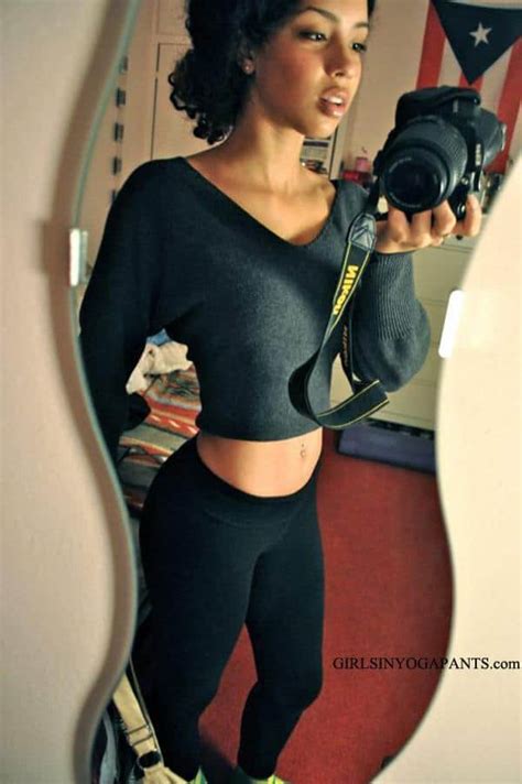 Friday Frontal Time Girls In Yoga Pants