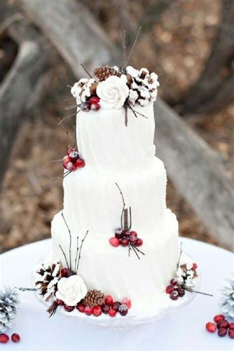 35 Fabulous Winter Wedding Cakes We Love Hochzeitstorte Torte