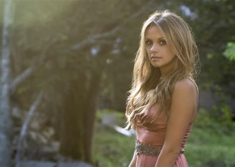 Carly Pearce Explains The Relatable Story Behind Hide The Wine