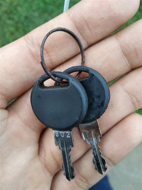 Found Lost Keys Outside Burlington Go On 26th September Morning R