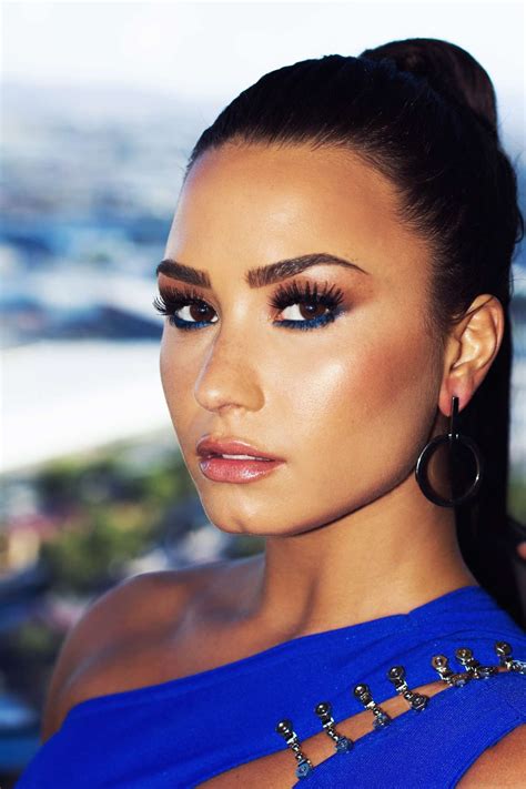 In a recent interview with the 19th represents summit, the star — who came out as nonbinary earlier this year — revealed there might be a time where i identify as trans. there might be a time where i identify as nonbinary and gender nonconforming my entire life. Demi Lovato: VMA Portrait Photoshoot in Las Vegas by Angelo Kritikos -03 | GotCeleb