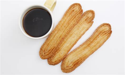 May 24, 2021 · 人気店★★<うなぎ>松尾駅から約7キロほど離れた海辺近くにあるタクシー運転手など美味いもの好きがとっておきのお店として親しんでいる人気の大衆食堂です。数あるメニューの中でも、うなぎや鯉、どじょうなど川魚料理の美味しさはお墨付きで、もともと養鰻業をしていただけあって. うなぎパイはなぜ夜のお菓子？その知られざるエピソードに ...