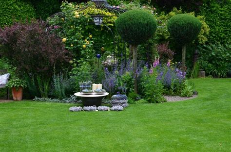 Our selection of premium soil processing and cultivating tools are made from the finest materials in all of germany, and will not disappoint. Garten Picker