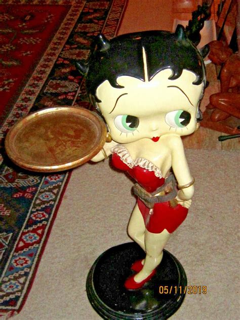 Vintage Betty Boop Waitress Figure With Serving Tray 36 Excellent