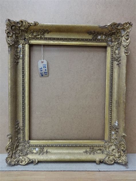 Antique Frame Sale: Victorian Frame with Ornate Rococo Corners