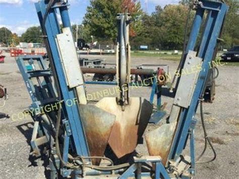 Care Tree 3 Point Hydraulic Tree Spade Lot 2105 October 31st Online