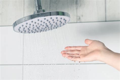 Four Surprising Benefits Of Your Daily Showerwellnessworkdaysmental Health And Resilience