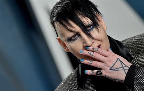 Marilyn manson — the love song 03:16. Marilyn Manson revela por qué dejó de beber absenta | Cultture