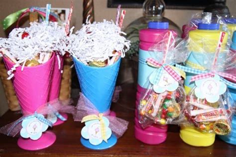 The affordable treat everyone loves! 11 Unique Birthday Party Favors and Goody Bags | Ice cream ...