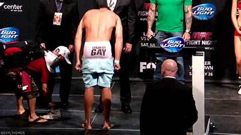 Retiring Ufc Fighter Weighs In For His Last Fight Wearing Legalize Gay