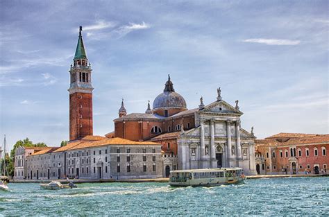 St Marks Square In Venice Wallpapers And Images Wallpapers