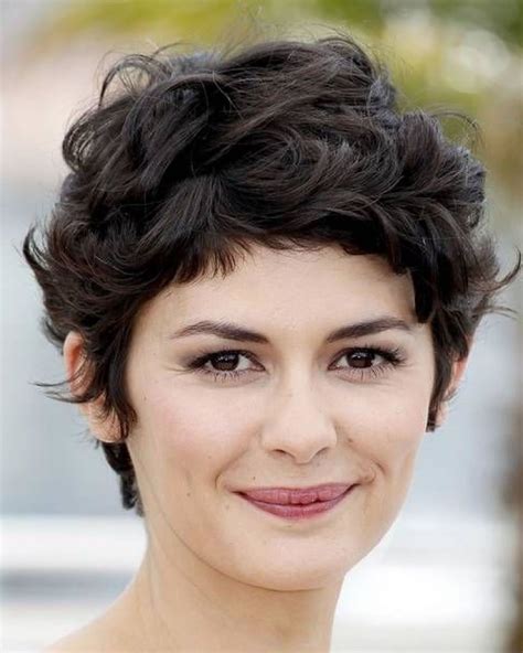 Only ultra short pixie haircuts will work on oval face shapes. Image result for short hairstyles for round faces 2018 | Curly pixie hairstyles, Haircut for ...