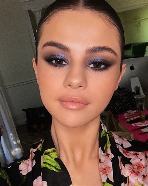 Selena Gomez Glam Makeup Beauty Makeup Hair Makeup Purple Makeup Nye Makeup Makeup 2018