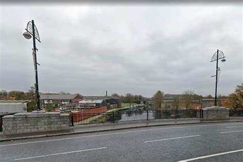 portadown psni attend scene after body of man is found