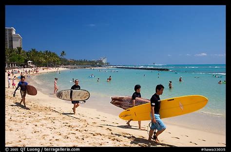 Picturephoto Men Walking On Waikiki Beach With Surfboards Waikiki