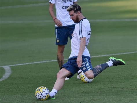 Lionel Messi shows off weird new tattoo during Argentina training