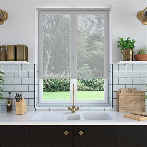 We can advise on the best type of blinds for your kitchen, perhaps even introduce a style of blind you didn't even. Keep Heat and Light at Bay with Stylish Kitchen Blinds ...