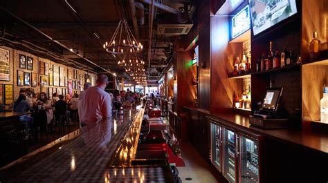 The Best Bars In Downtown Nashville Tennessee