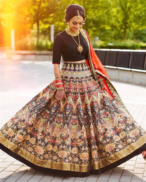 Indian Lengha Indian Gowns Indian Attire Pakistani Fashion