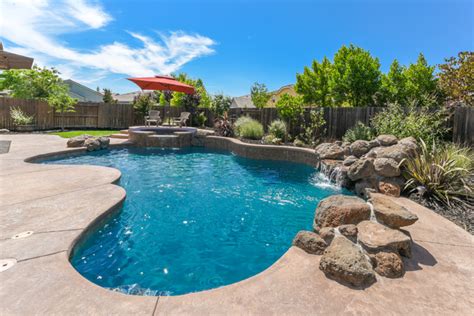 Lincoln Pool And Spa Tropical Pool Sacramento By Premier Pools