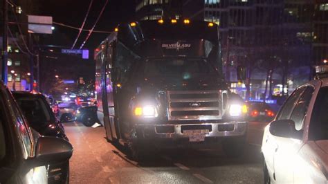 Woman Killed After Falling From Party Bus In Downtown Vancouver Ctv News