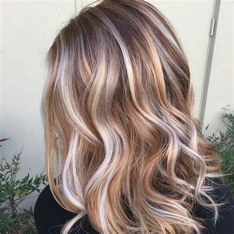 These brown highlights are universally flattering: Brown Hair with Blonde Highlights: 55 Charming Ideas ...