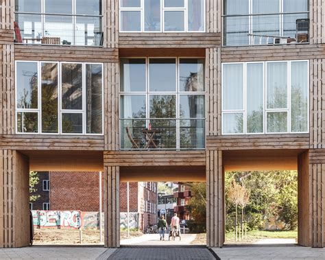 Big Builds Winding Wall Of Affordable Housing In Copenhagen Social