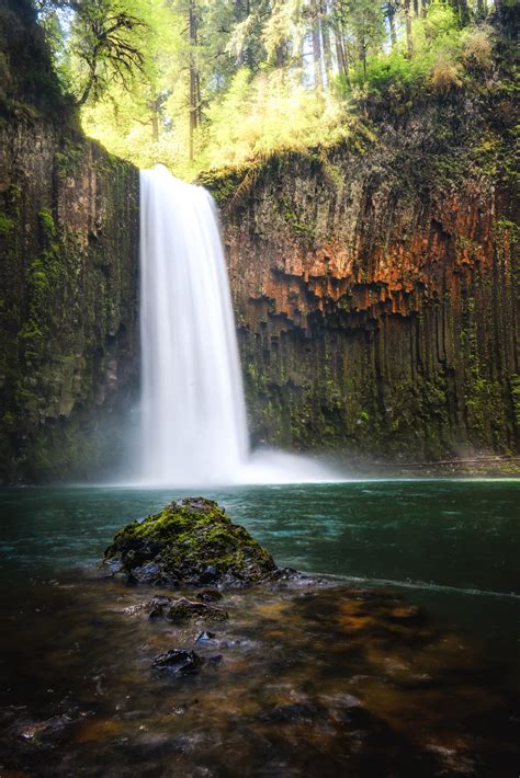 Spring Waterfall Chasing Locals Guide To The Best 10 Waterfalls In