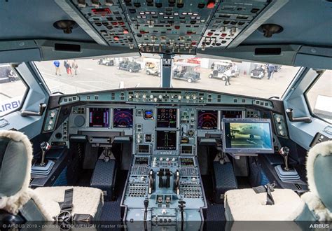 Air101 Lockheed Martin And Airbus Reaffirm Tanker Partnership At 2019