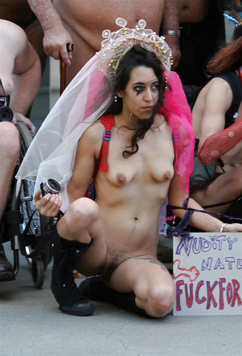 Nude Protest 30 Pics