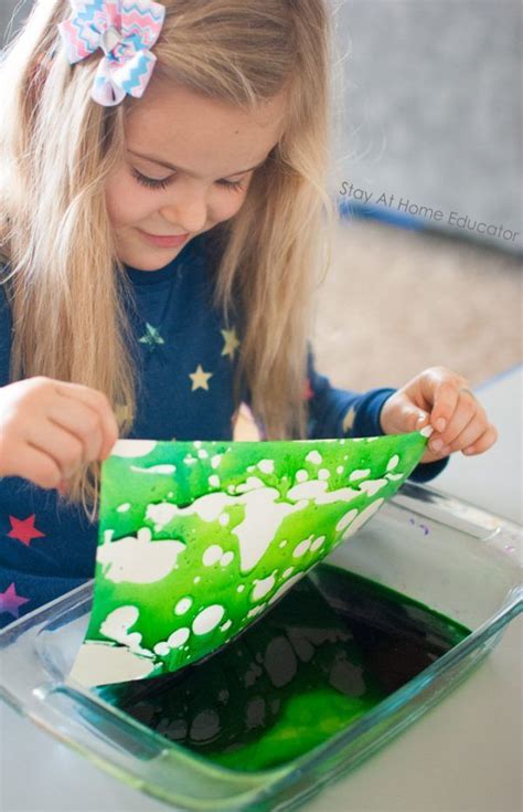 Teaching Matter and Mixtures with Oil and Water Painting | Preschool