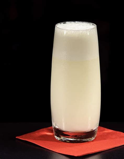 What do you think about my clarified ramos gin fizz? Ramos Gin Fizz | HighFoodality
