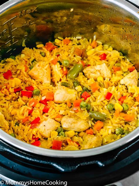 This classic spanish and latin american dish is made with rice, chicken, bell the first, and arguably most important, step in any good arroz con pollo recipe is to season and properly sear the chicken pieces. Easy Instant Pot Arroz con Pollo - Mommy's Home Cooking