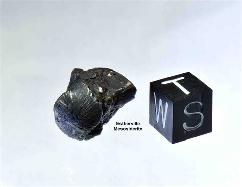 Aerolite rarely if ever supply some of the pallasite types that are known to decay and rust quickly, and pride ourselves on only choosing the very best samples. Mesosiderites