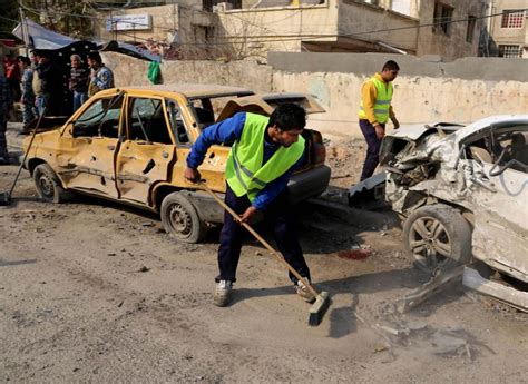 Car Bombs Kill Dozens In Central Iraq As Army Makes Gains In East