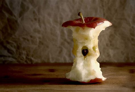 Hidden Apple Children Optical Illusion