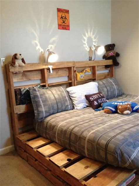 20 Really Fascinating Diy Pallet Bed Designs That Everyone Should Try
