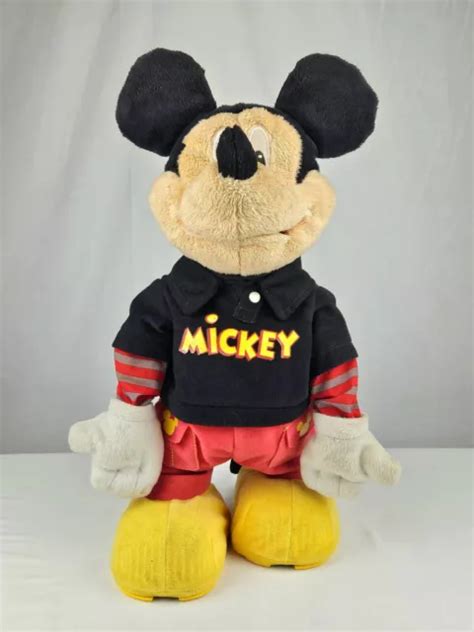 Mattel Disney Mickey Mouse Animated Singing Dance Star 2009 1999