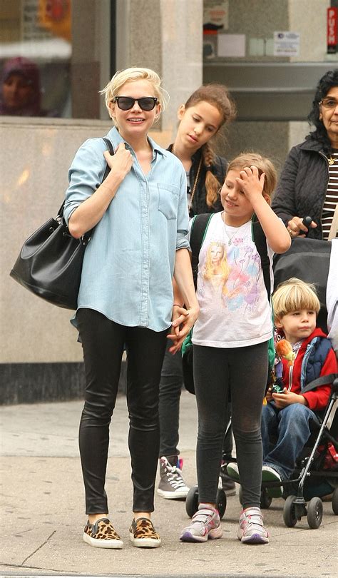 Michelle Williams Met Up With Her Daughter Matilda Ledger In