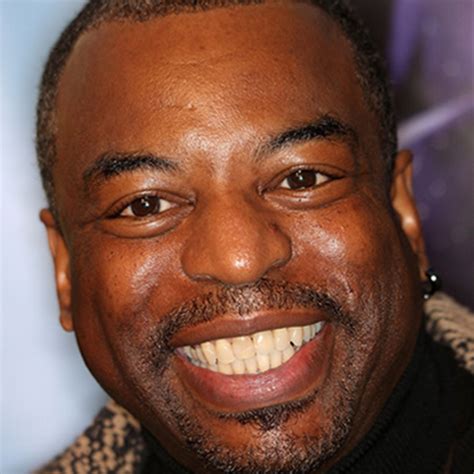 The best short fiction, handpicked by the best voice in podcasting. LeVar Burton - Director, Actor, Television Producer ...