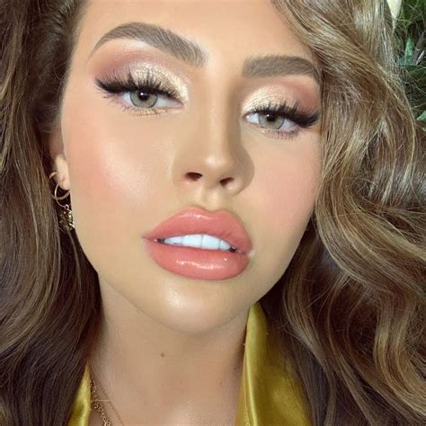House Of Lashes On Instagram Shes A Real Life Doll 🤩 Jadeywadey180
